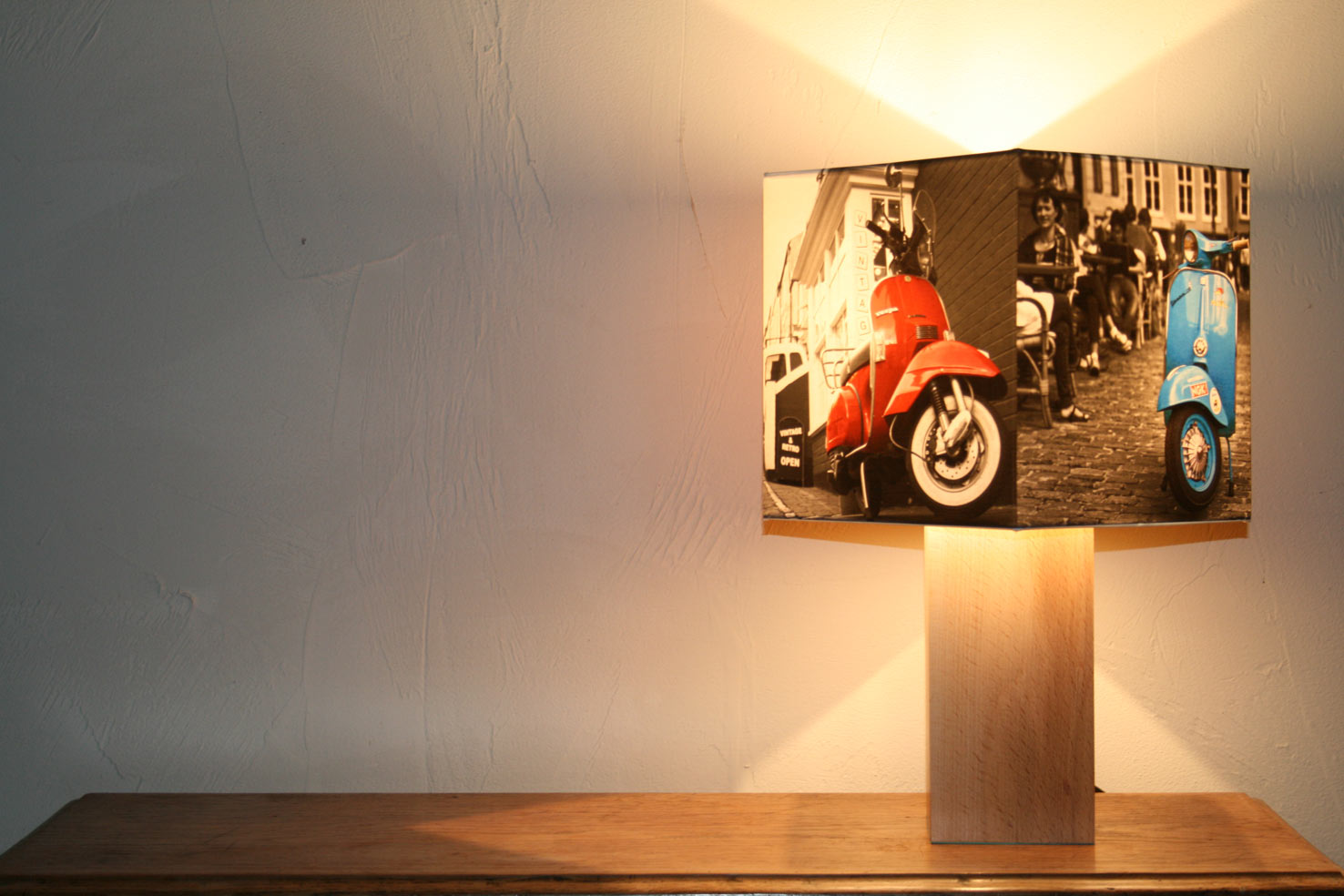 Create Your Own Lamp! | The Records Ticking